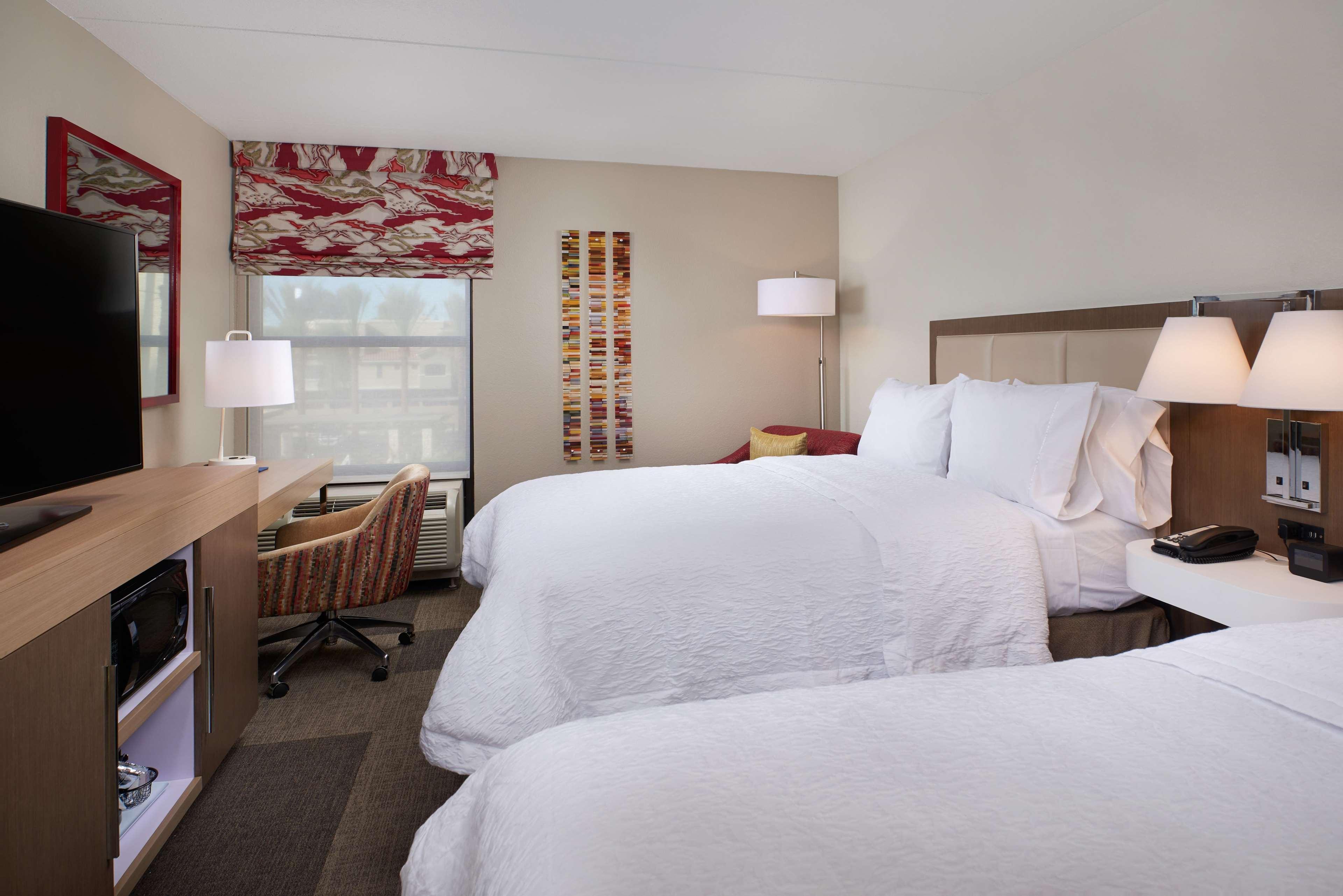 Hampton Inn & Suites Scottsdale On Shea Blvd Esterno foto