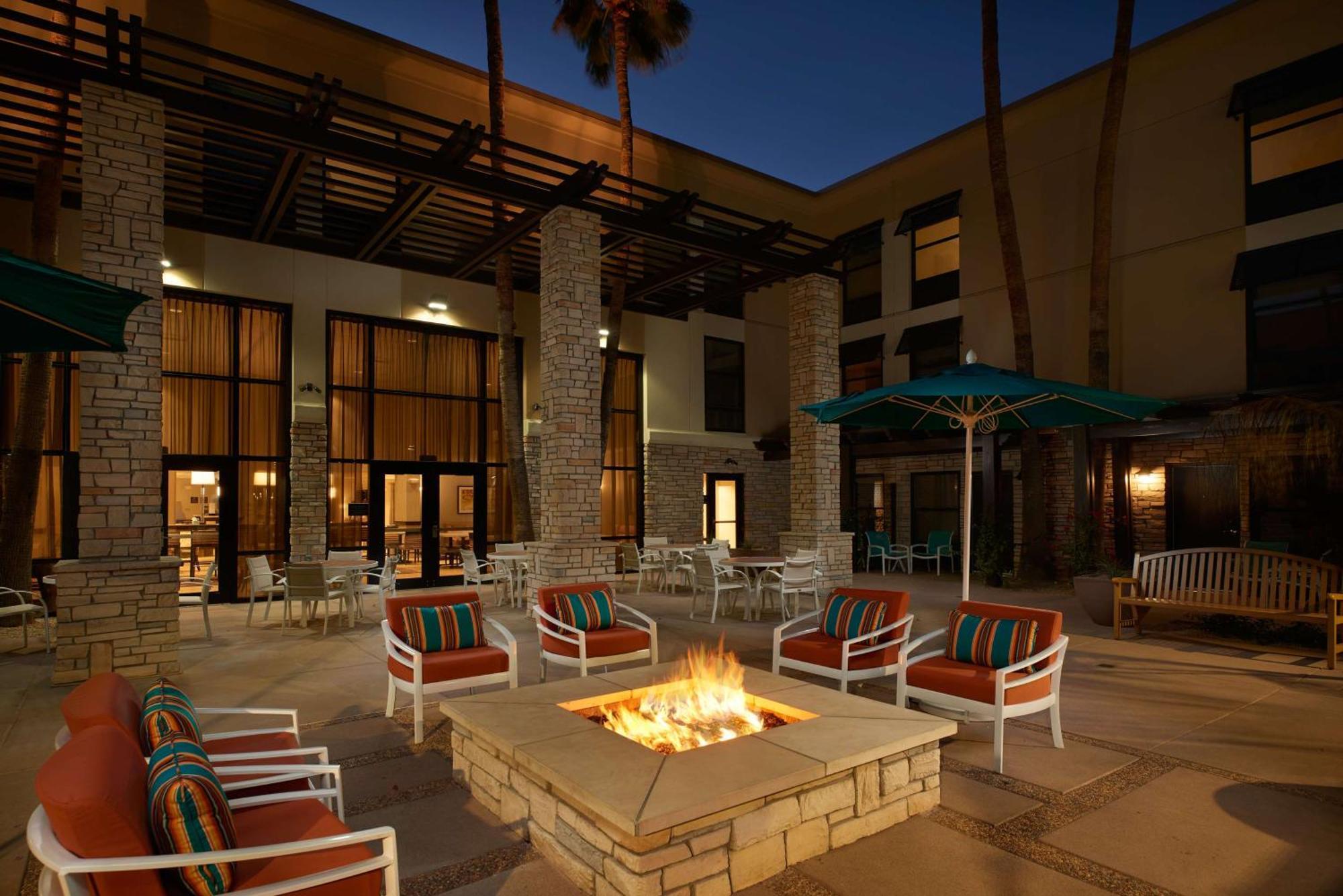 Hampton Inn & Suites Scottsdale On Shea Blvd Esterno foto
