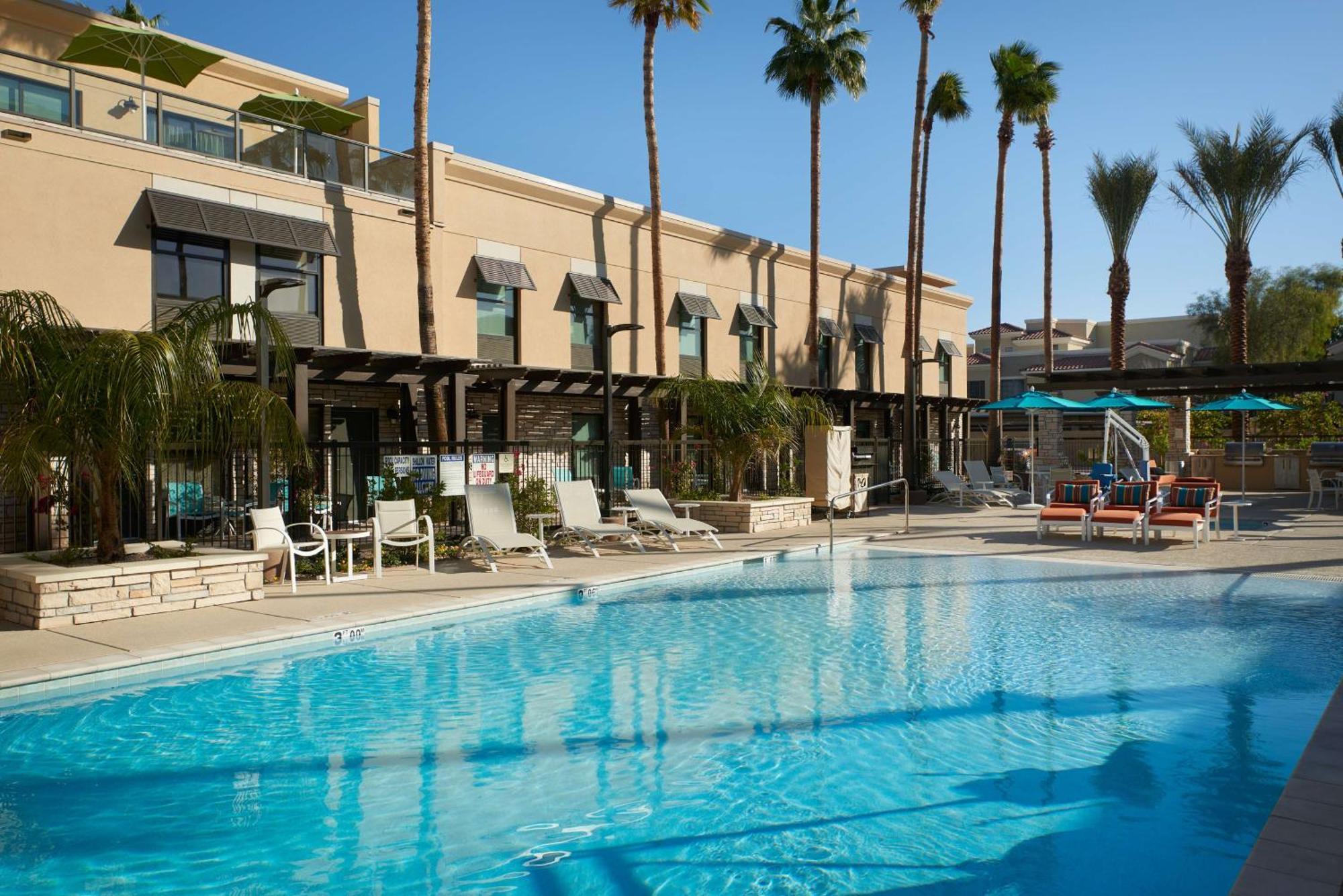 Hampton Inn & Suites Scottsdale On Shea Blvd Esterno foto